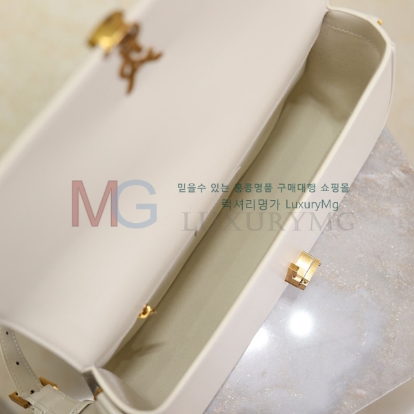 ���ζ� ���丮�� ���� ����� 832332-1