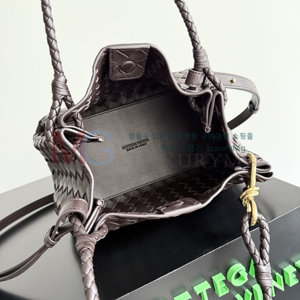 ���װ�����Ÿ �ȵ�Ƹ� �̵�� �Ķ�Ʈ �� 835921-4