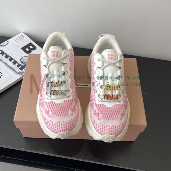 ���� �̿�̿� ����Ŀ�� MIU660321-3