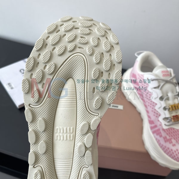 ���� �̿�̿� ����Ŀ�� MIU660321-3