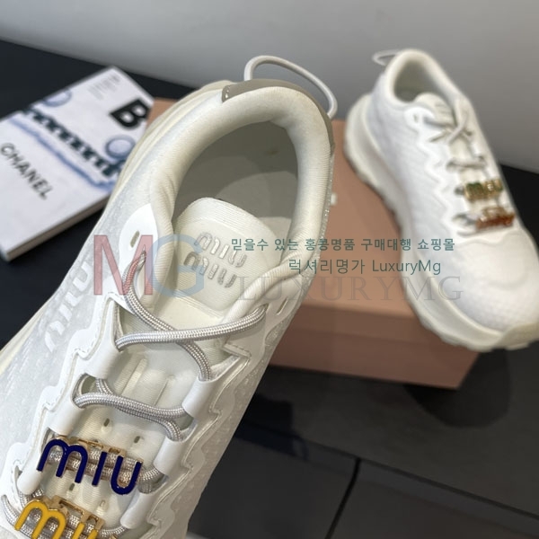 ���� �̿�̿� ����Ŀ�� MIU660321-1
