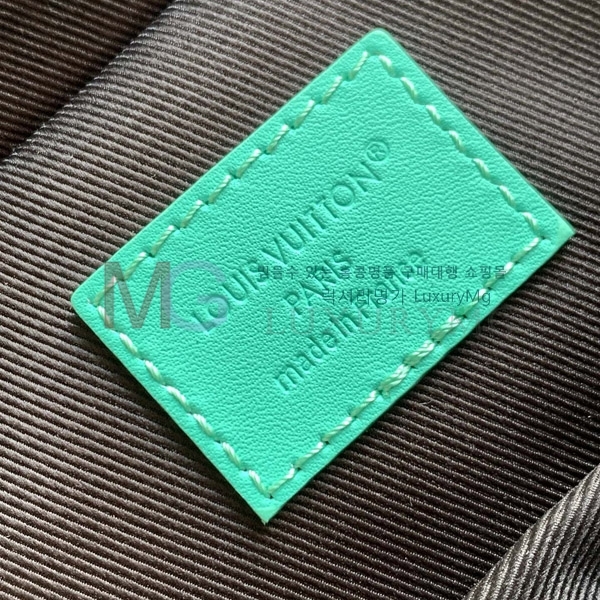 ���̺��� Ű�� �ݵѸ��� 25 M25885