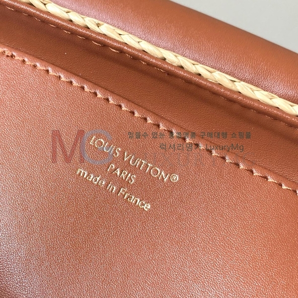 ���̺��� Ʈ����Ʈ PM M14309-1