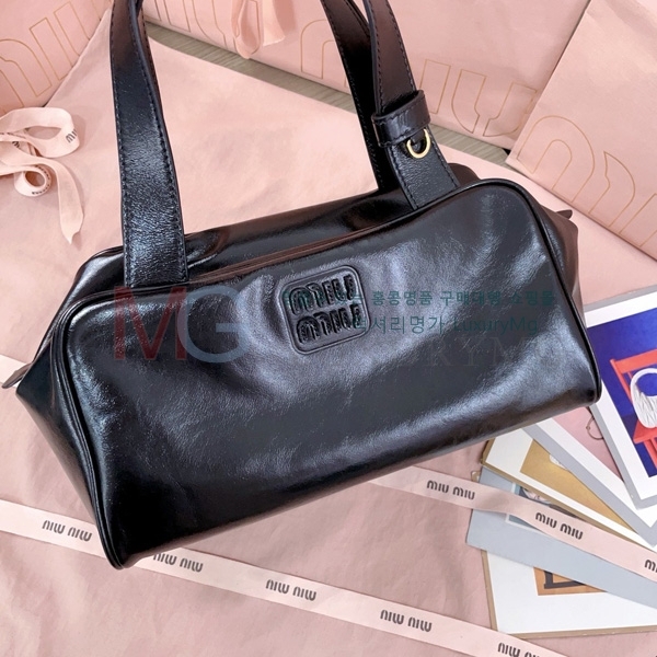 �̿�̿� BAULETTO ���� ��Ʈ�� 5BB182-1