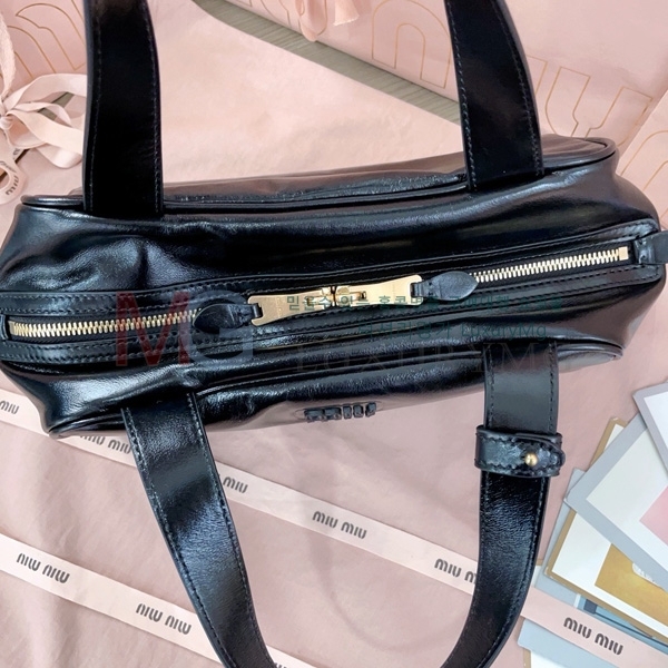 �̿�̿� BAULETTO ���� ��Ʈ�� 5BB182-1