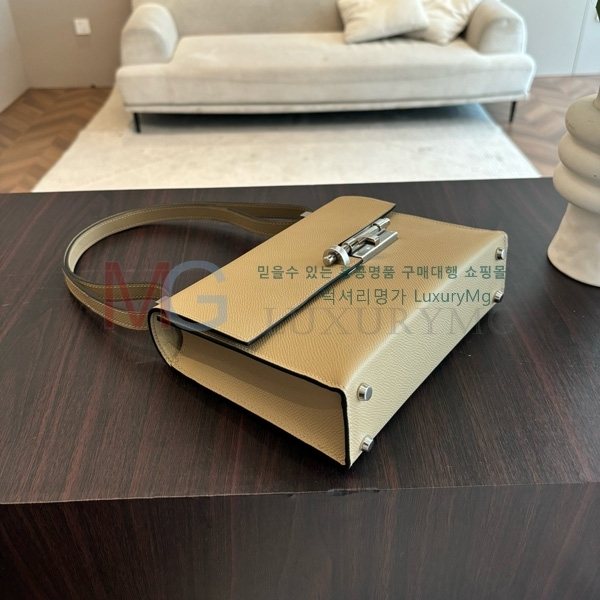 �����޽� ���ο� 21 ����� H71660-8