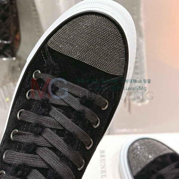 ���� ���ڷ� ��ġ�ڸ� �� ����Ŀ�� B3C39445