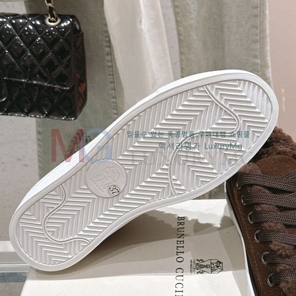 ���� ���ڷ� ��ġ�ڸ� �� ����Ŀ�� B3C39445-4