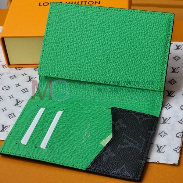 ���̺��� �н���Ʈ Ŀ���� M25838-2