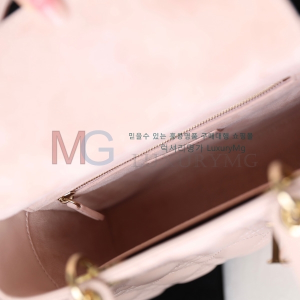 ��� ���� ���̵�� M557700-3