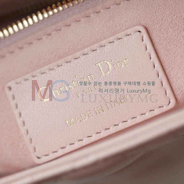 ��� ���� ���̵�� M557700-3