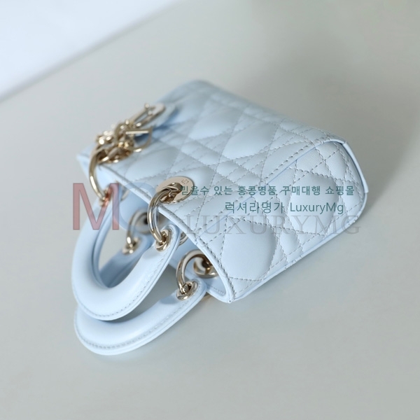 ��� ���̵� �� ���̹� �̴� M66750-106