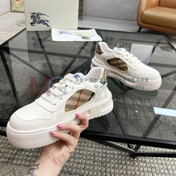 ���� ������ ����Ŀ�� 4BU669032-2