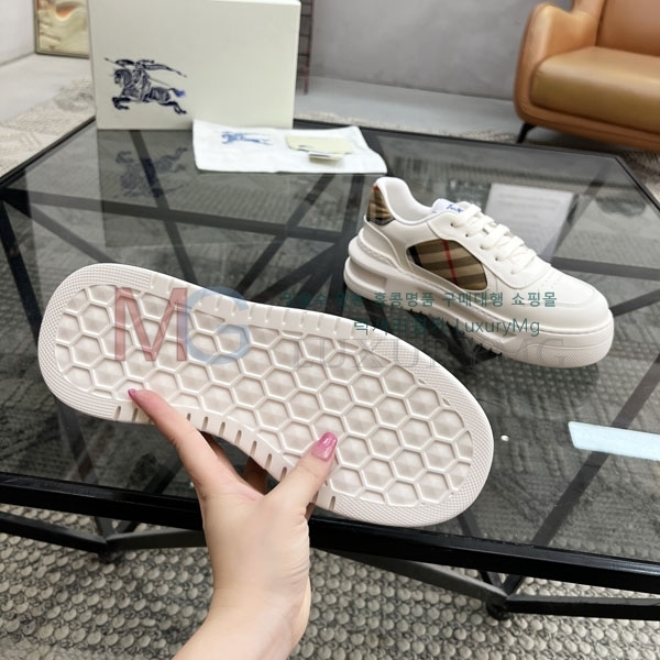 ���� ������ ����Ŀ�� 4BU669032-2
