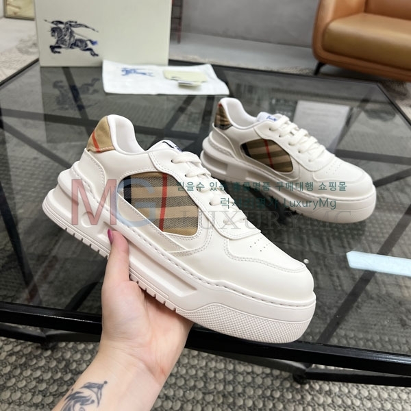 ���� ������ ����Ŀ�� 4BU669032-2