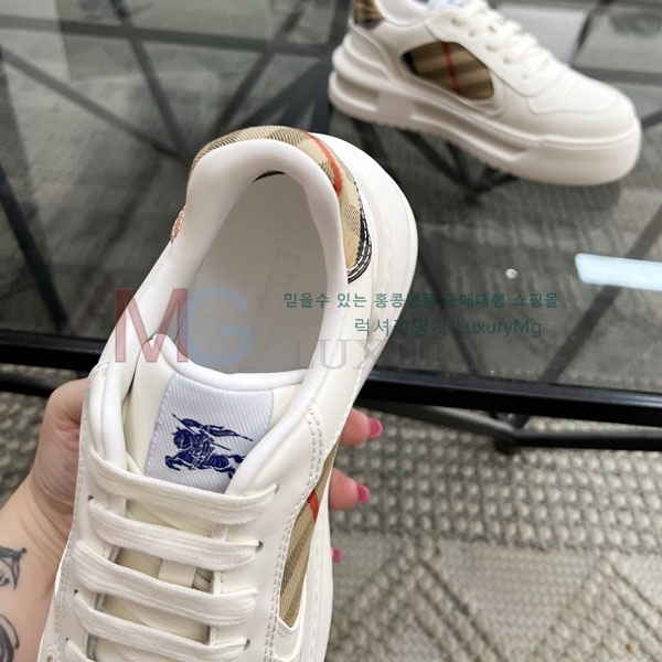 ���� ������ ����Ŀ�� 4BU669032-2