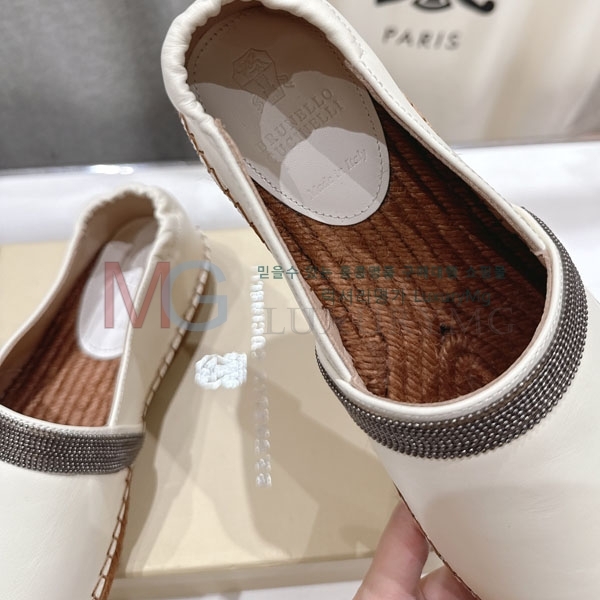 ���� ���ڷ� ��ġ�ڸ� �����ĵ� B3C9111320-3