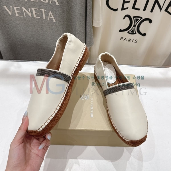 ���� ���ڷ� ��ġ�ڸ� �����ĵ� B3C9111320-3