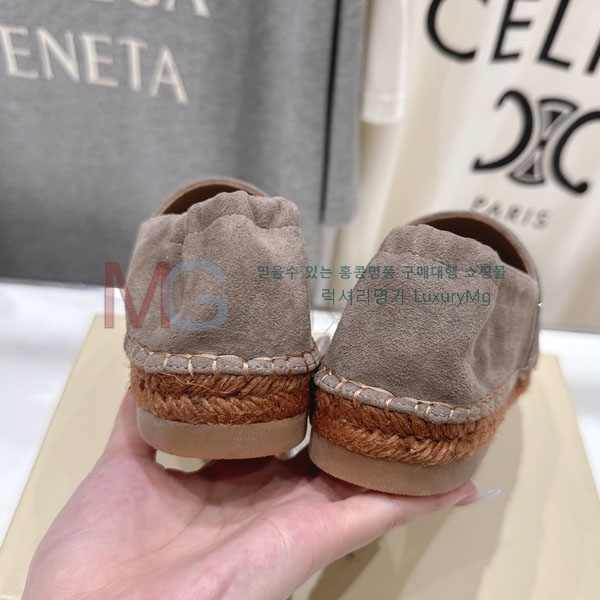 ���� ���ڷ� ��ġ�ڸ� �����ĵ� B3C9111320