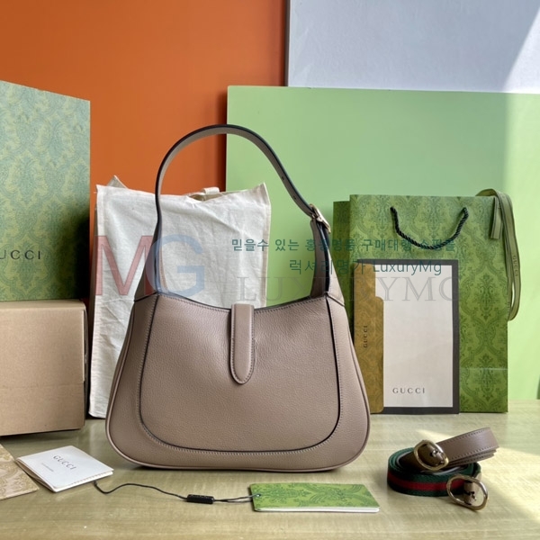 ���� ��Ű 1961 ����� 810232-804