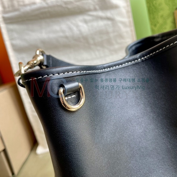 ���� GG ������ �̴� ��Ŷ�� 815118-301