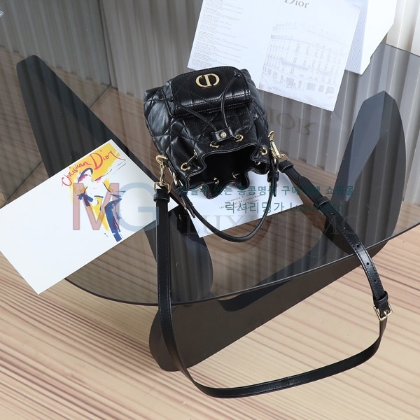 ��� ī�� ���� ��Ŷ�� M3373-701