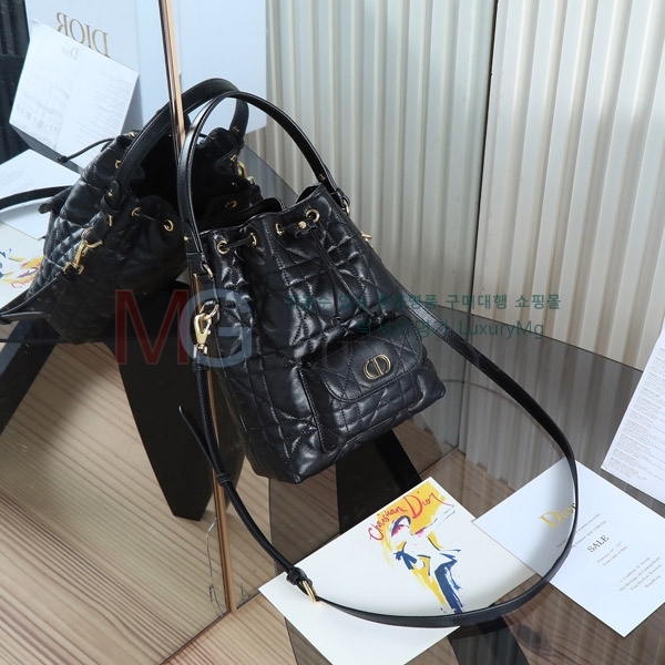 ��� ī�� ���� ��Ŷ�� M3372-501