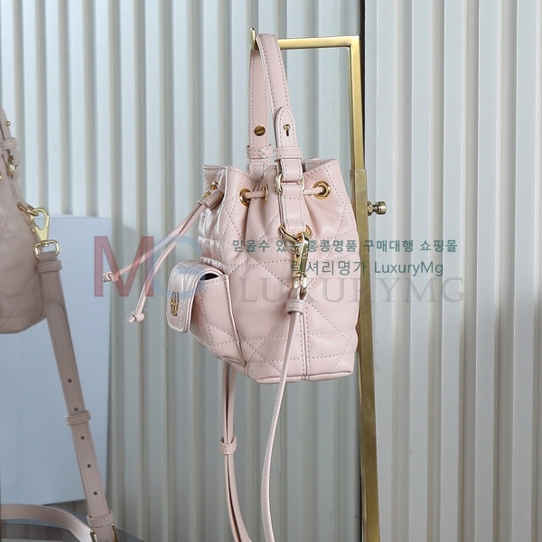 ��� ī�� ���� ��Ŷ�� M3373-703