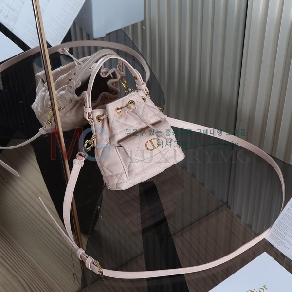 ��� ī�� ���� ��Ŷ�� M3373-703