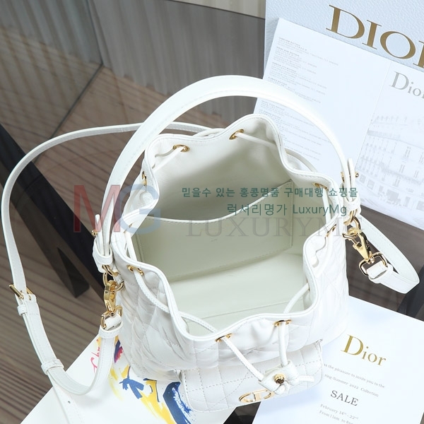 ��� ī�� ���� ��Ŷ�� M3372-502