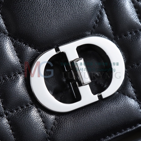 ��� ���� ���̵�� M556600-2