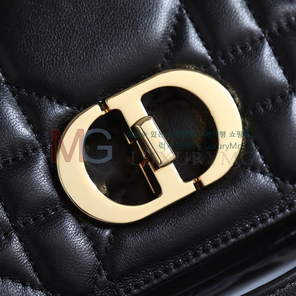 ��� ���� ���̵�� M556600-3