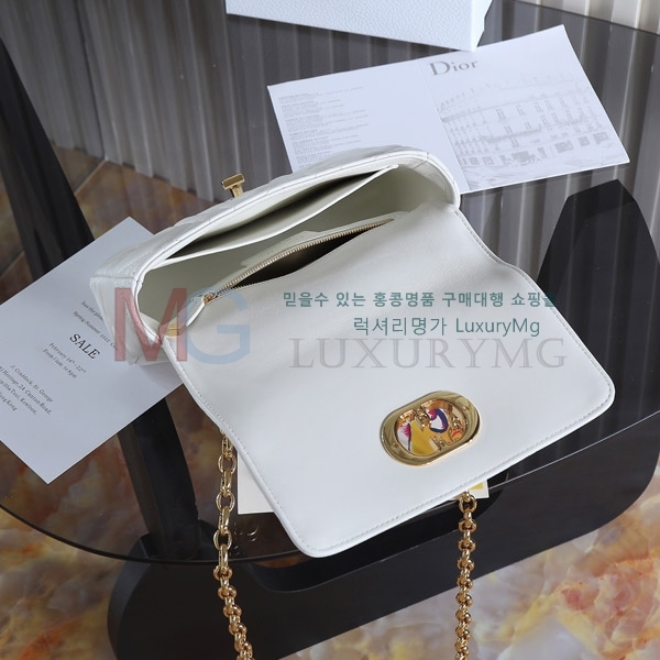 ��� ���� ���̵�� M556600-1