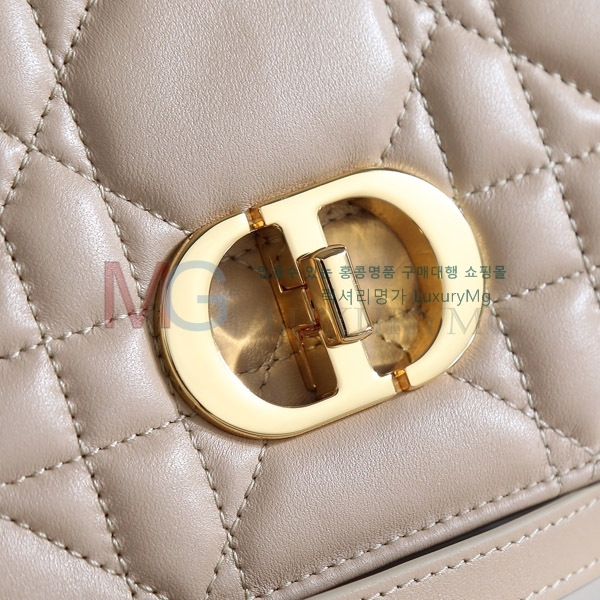 ��� ���� ���̵�� M556600-5