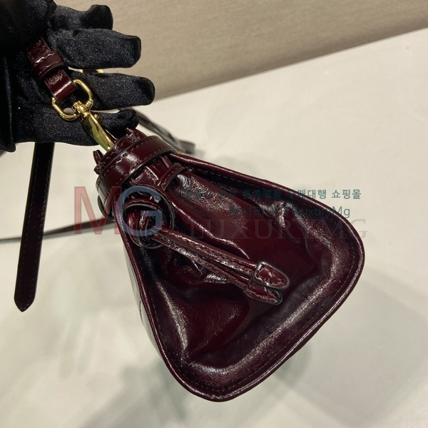 ����� ���� ���� ���� ����� 1BH215-1