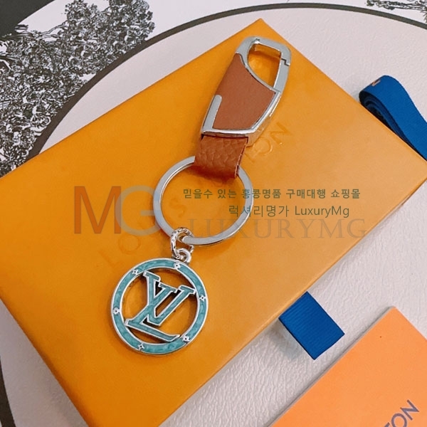 ���̺��� ŰȦ�� LV075894