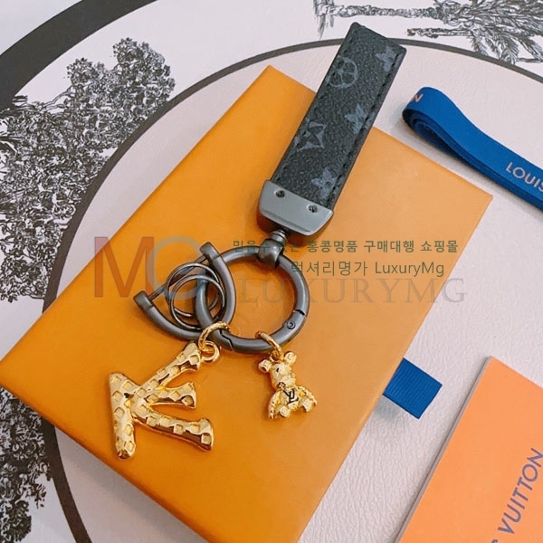 ���̺��� ŰȦ�� LV075896