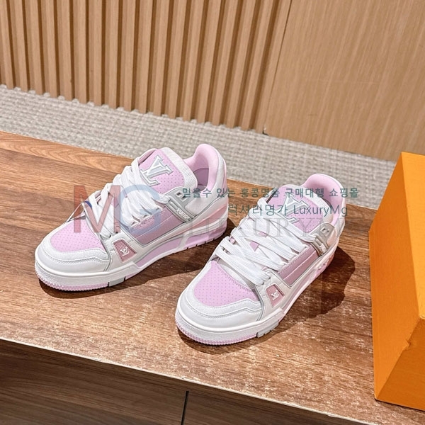  �������� ���̺��� 𝐋-𝐓𝐑𝐀𝐈𝐍𝐄𝐑 ����Ŀ�� 1LV55506-4