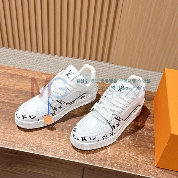  �������� ���̺��� 𝐋-𝐓𝐑𝐀𝐈𝐍𝐄𝐑 ����Ŀ�� 1LV55506-3