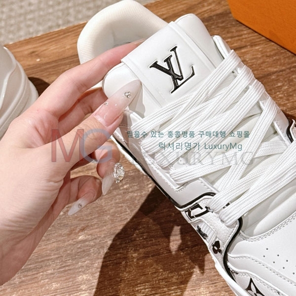  �������� ���̺��� 𝐋-𝐓𝐑𝐀𝐈𝐍𝐄𝐑 ����Ŀ�� 1LV55506-3