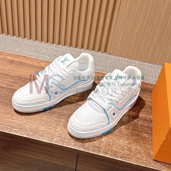  �������� ���̺��� 𝐋-𝐓𝐑𝐀𝐈𝐍𝐄𝐑 ����Ŀ�� 1LV55506-1