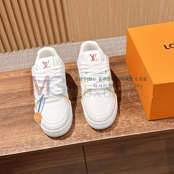  �������� ���̺��� 𝐋-𝐓𝐑𝐀𝐈𝐍𝐄𝐑 ����Ŀ�� 1LV55506