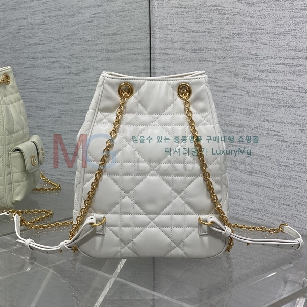 ��� Caro �̵�� ��Ƽĳ�� ü�� ���� D907550-2