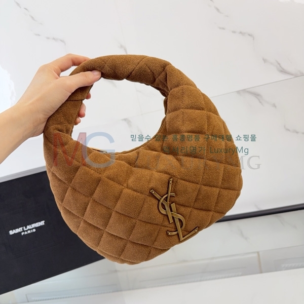 ���ζ� ����ī���� �̹� ȣ���� 851689-5