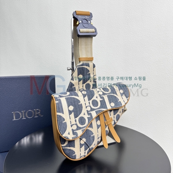 ��� ���� �� 1ADPO093-1