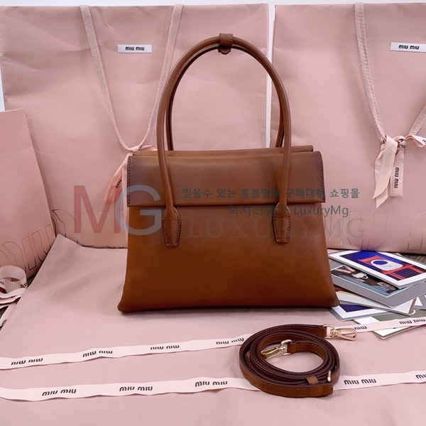 �̿�̿� �ָ��׸� ��Ʈ�� 5BA302-2