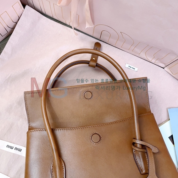 �̿�̿� �ָ��׸� ��Ʈ�� 5BA302-2