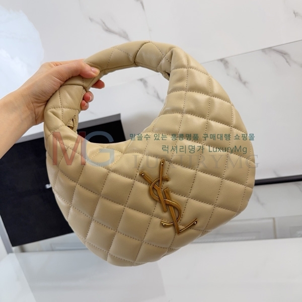 ���ζ� ����ī���� �̹� ȣ���� 851689-4