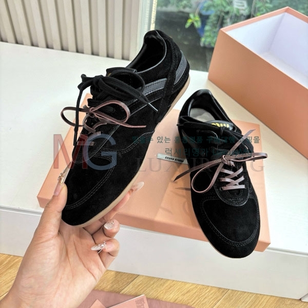 �������� �̿�̿� ����Ŀ�� M2225046-1