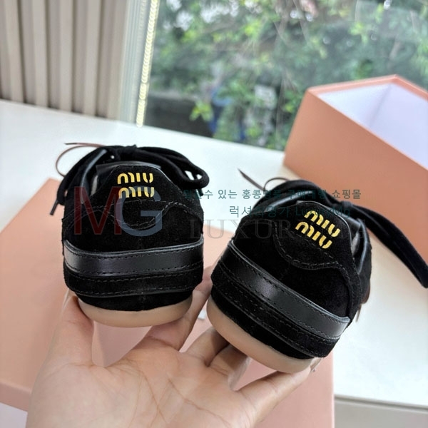 �������� �̿�̿� ����Ŀ�� M2225046-1